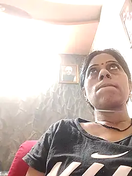Snapshot of Soniya_Roy chatting on 03-31-26, 03:41 Soniya Roy online show from 03-31-26, 03:41