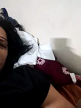 Snapshot of Soniya_Roy chatting on 04-17-26, 02:03 Soniya Roy online show from 04-17-26, 02:03