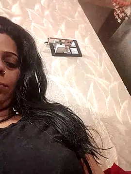 Snapshot of Soniya_Roy chatting on 04-21-26, 02:51 Soniya Roy online show from 04-21-26, 02:51