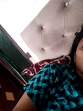 Snapshot of Soniya_Roy chatting on 04-28-26, 07:13 Soniya Roy online show from 04-28-26, 07:13