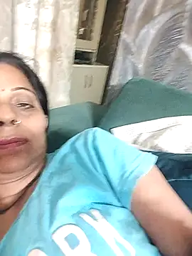 Snapshot of Soniya_Roy chatting on 05-03-26, 10:05 Soniya Roy online show from 05-03-26, 10:05