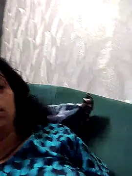 Snapshot of Soniya_Roy chatting on 05-06-26, 02:08 Soniya Roy online show from 05-06-26, 02:08