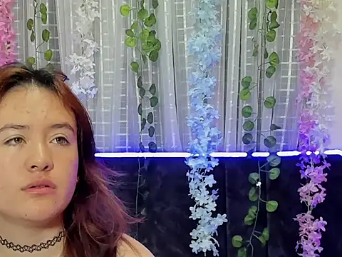 Snapshot of AliaMiller_ chatting on 11-28-25, 12:08 AliaMiller online show from 11-28-25, 12:08