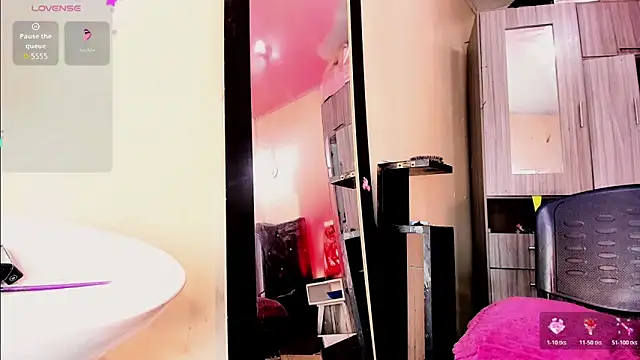 Rossedewitt  online show from 02-13-26, 07:21