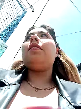 SUSY  06 online show from 06-10-26, 05:01
