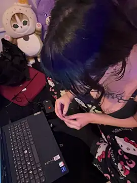 Kitty yukimura online show from 05-15-26, 11:56