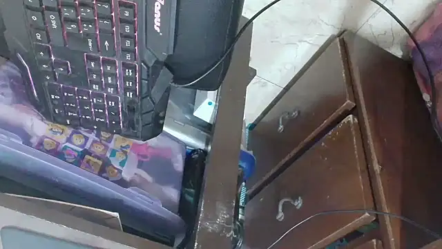 Snapshot of luisahot_9727 chatting on 03-07-26, 09:23 luisahot 9727 online show from 03-07-26, 09:23