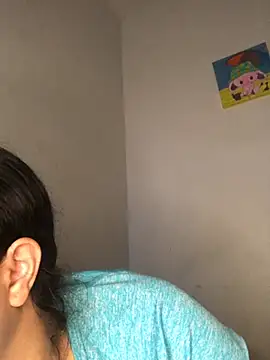 Snapshot of luisahot_9727 chatting on 03-22-26, 08:29 luisahot 9727 online show from 03-22-26, 08:29