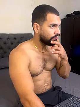 Snapshot of vincentjaxon chatting on 09-28-25, 12:10 vincentjaxon online show from 09-28-25, 12:10