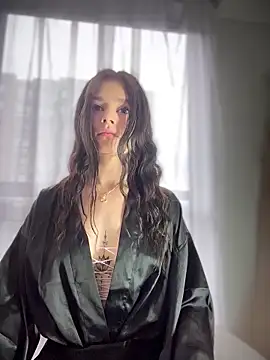 Sofi Leal online show from 02-21-26, 12:28