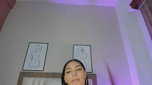 Snapshot of LunaAspen_ chatting on 09-12-25, 05:57 LunaAspen online show from 09-12-25, 05:57