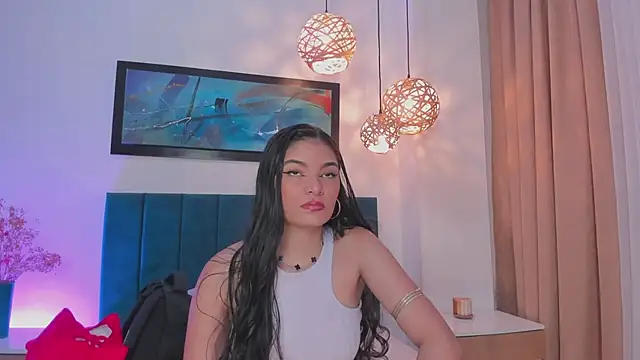 Snapshot of LunaAspen_ chatting on 09-30-25, 06:02 LunaAspen online show from 09-30-25, 06:02