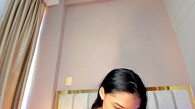 Snapshot of LunaAspen_ chatting on 10-25-25, 05:51 LunaAspen online show from 10-25-25, 05:51