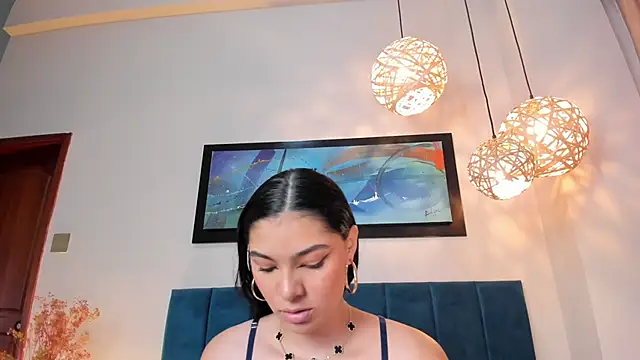 Snapshot of LunaAspen_ chatting on 10-30-25, 06:08 LunaAspen online show from 10-30-25, 06:08