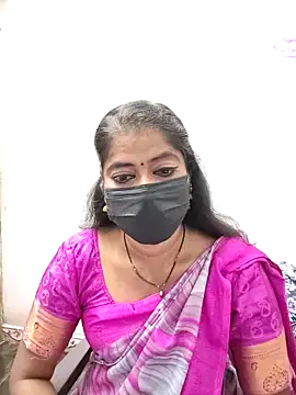 Snapshot of tamil_Sigappu_Roja chatting on 10-31-25, 12:33 tamil Sigappu Roja online show from 10-31-25, 12:33