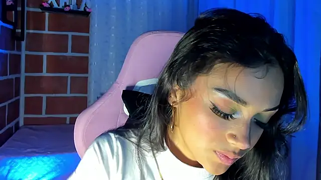 MelanyOconner online show from 09-10-25, 05:29