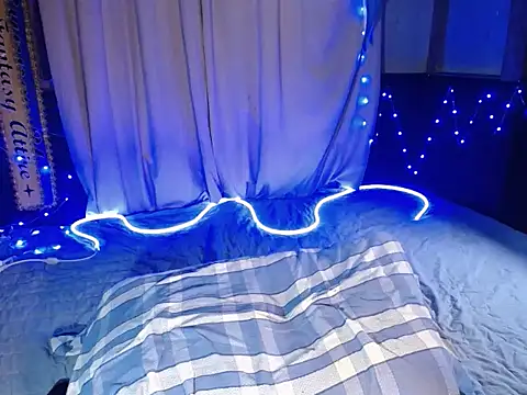 Snapshot of hot_tsmicah chatting on 03-21-26, 08:19 hot tsmicah online show from 03-21-26, 08:19