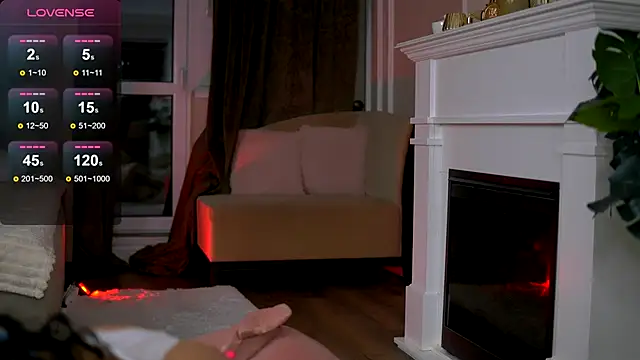 EmaHallee online show from 12-05-25, 04:32