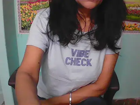 Lovely bhabhi143 online show from 03-11-26, 05:46