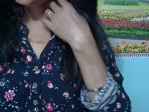 Lovely bhabhi143 online show from 05-04-26, 06:09