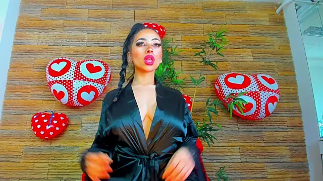 Snapshot of Cupcake_Izzy chatting on 02-12-26, 05:46 Cupcake Izzy online show from 02-12-26, 05:46