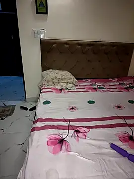 Snapshot of missneha61 chatting on 09-30-25, 08:36 missneha61 online show from 09-30-25, 08:36