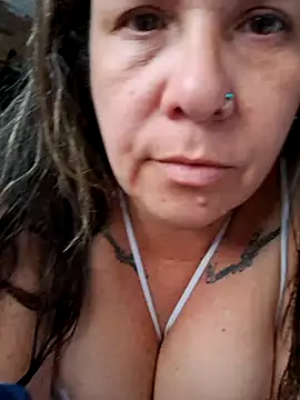 Snapshot of SinisterBabe chatting on 09-08-25, 10:20 SinisterBabe online show from 09-08-25, 10:20