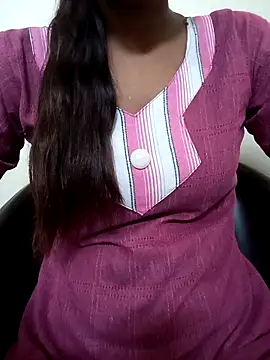 Alia-00 online show from 09-18-25, 04:36