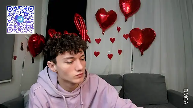 Snapshot of Kevin_Young_Cat chatting on 02-17-26, 05:41 Kevin Young Cat online show from 02-17-26, 05:41