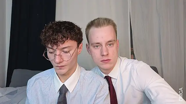 Snapshot of Kevin_Young_Cat chatting on 03-24-26, 07:19 Kevin Young Cat online show from 03-24-26, 07:19