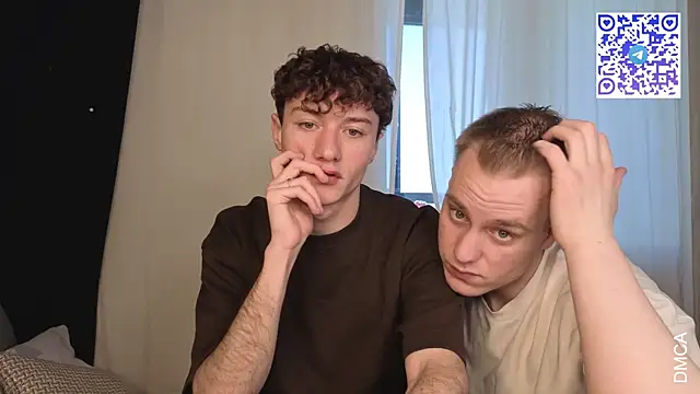 Snapshot of Kevin_Young_Cat chatting on 04-01-26, 11:55 Kevin Young Cat online show from 04-01-26, 11:55