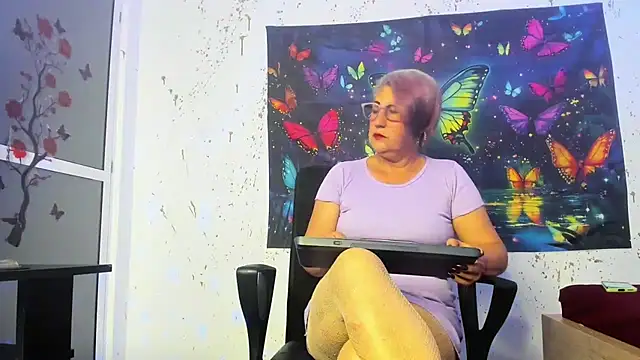 Snapshot of JaddeWalker chatting on 04-23-26, 11:31 JaddeWalker online show from 04-23-26, 11:31