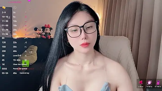 Xiatian520  online show from 03-04-26, 07:47