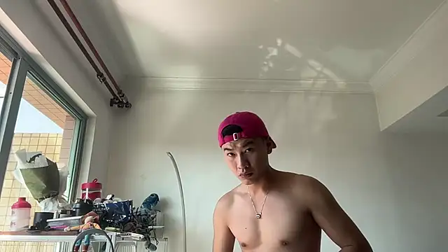 heywilliam online show from 10-04-25, 02:42