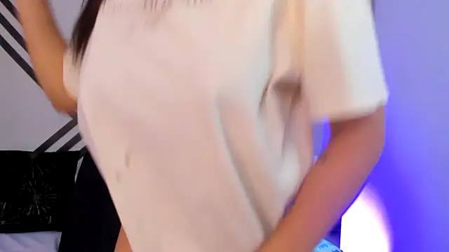 Snapshot of MadissonScotts chatting on 10-17-25, 11:46 MadissonScotts online show from 10-17-25, 11:46