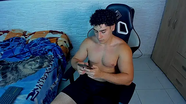 Snapshot of jep_play99 chatting on 04-11-26, 08:29 jep play99 online show from 04-11-26, 08:29