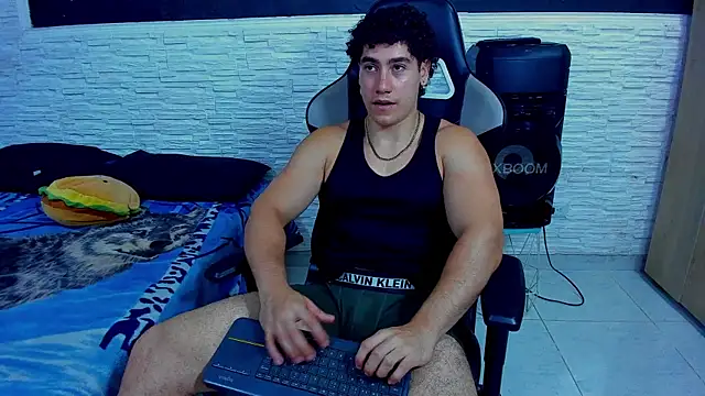 Snapshot of jep_play99 chatting on 04-20-26, 03:59 jep play99 online show from 04-20-26, 03:59