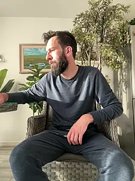 Michel huge online show from 06-13-26, 07:34