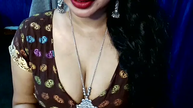 QUEEN SAKHI- online show from 04-15-26, 08:43