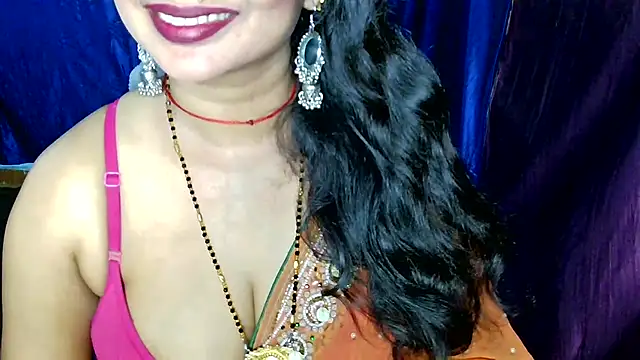 QUEEN SAKHI- online show from 06-10-26, 09:08