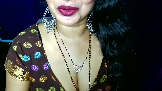 QUEEN SAKHI- online show from 06-18-26, 09:14