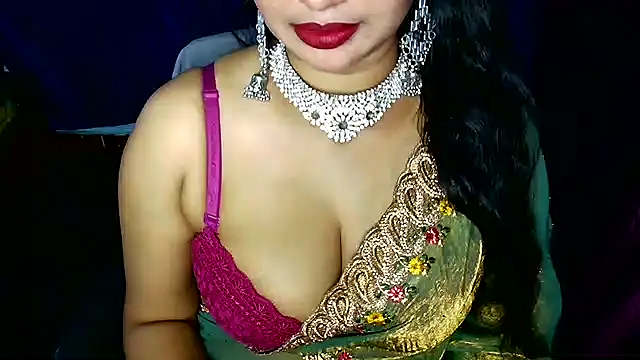 QUEEN SAKHI- online show from 06-21-26, 10:51