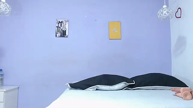 penelope gucci1 online show from 10-30-25, 12:17