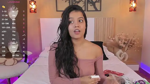 Camila Bustamante online show from 11-27-25, 03:25