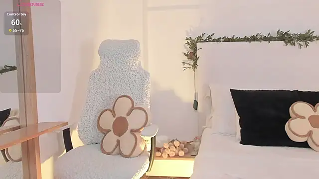 Camila Bustamante online show from 01-14-26, 02:33