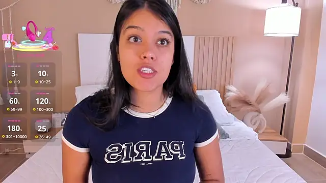 Camila Bustamante online show from 06-20-26, 03:15