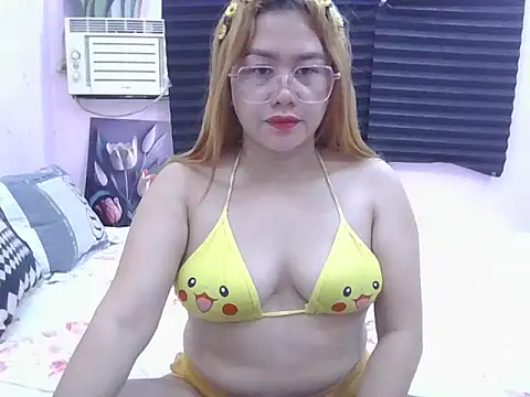 WildPussy4uxx online show from 01-18-26, 02:32