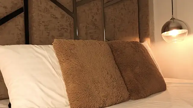 scarlethlux online show from 01-09-26, 11:39