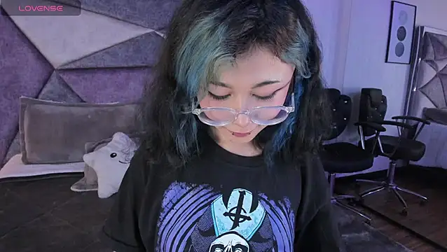 TerumiKitty online show from 09-10-25, 10:54