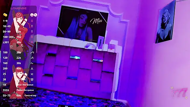 Snapshot of LADY-HOT-SEXY- chatting on 06-03-26, 11:10 LADY-HOT-SEXY- online show from 06-03-26, 11:10